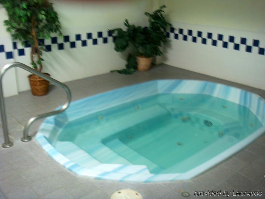 Luxury Inn & Suites Lincoln Facilidades foto